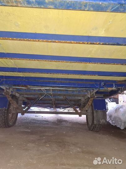 Прицеп легковой