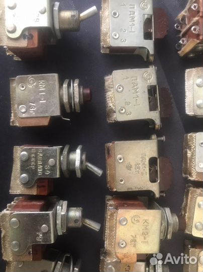 Микропереключатели и тумблеры