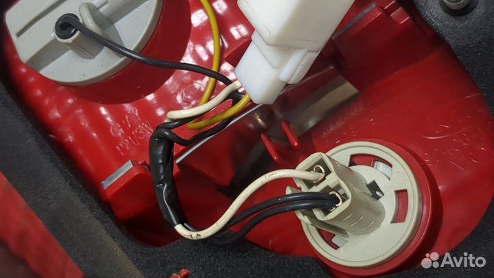 Фонарь крышки багажника киа Venga, 2010