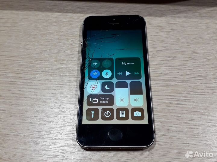 iPhone 5S, 16 ГБ