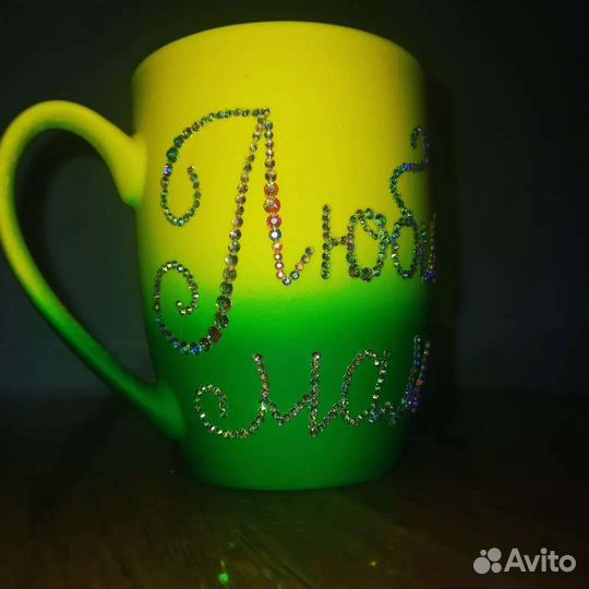 Кружка со стразами