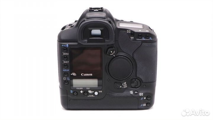 Canon EOS 1Ds Mark II body (пробег 1100 кадров)