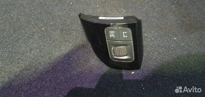 Кнопка многофункциональная Opel Astra H 2004-2014