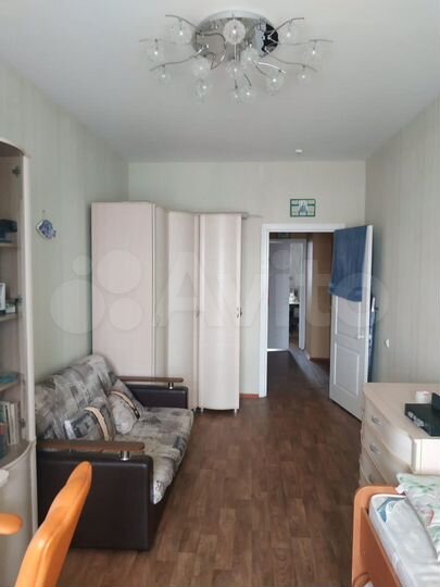 2-к. квартира, 55 м², 9/9 эт.