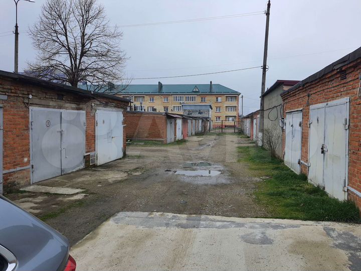 Гараж, 18 м²