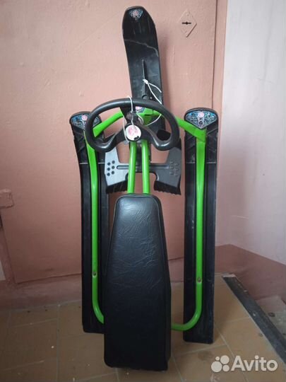 Детский снегокат бу