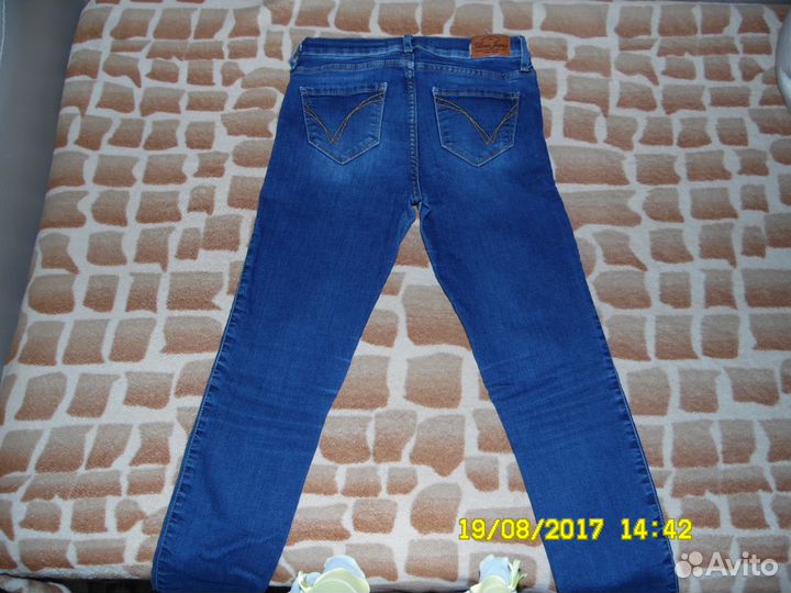 Джинсы для девочки