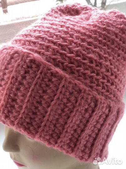 Шапка вязаная розовая