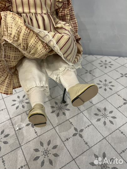 Кукла фарфоровая коллекционная германия