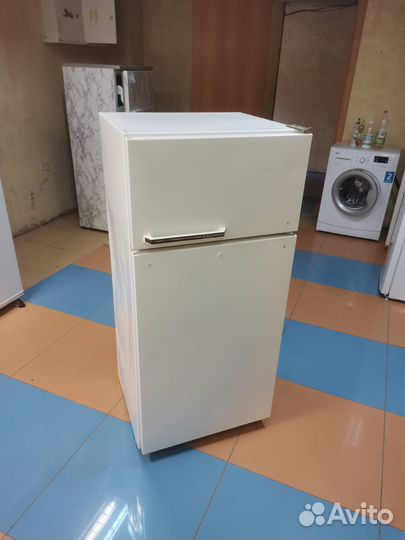 Холодильник Юрюзань 207