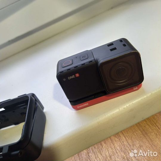 Экшн камера gopro 8 (insta 360 one r)