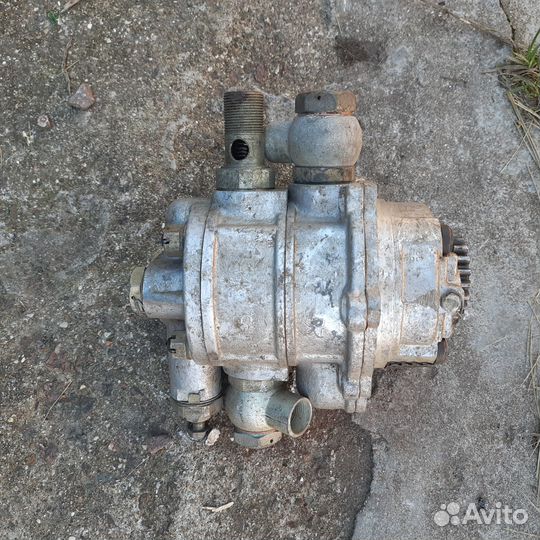 Насос автомобильный