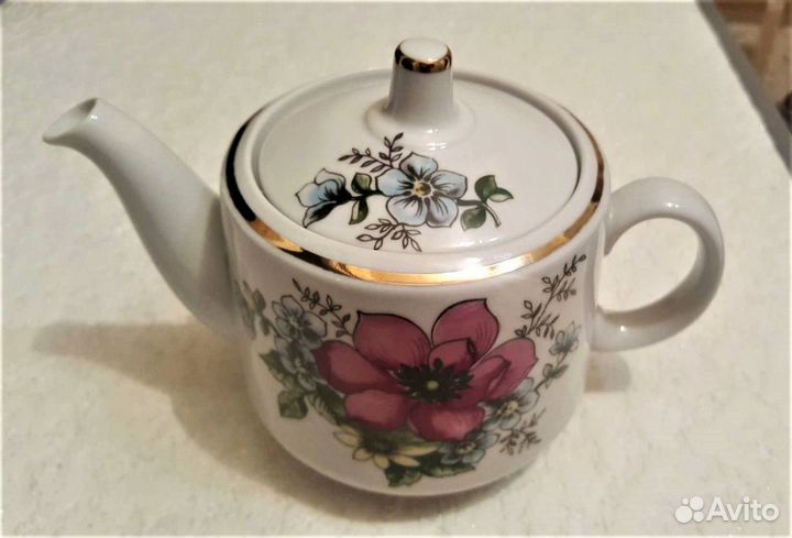 Чайник заварочный новый фарфоровый СССР