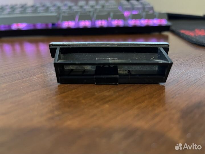 Шильдик quattro на решётку