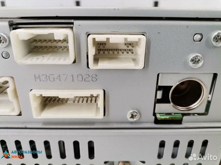 Магнитола Infiniti QX56 2006 28185ZC41A