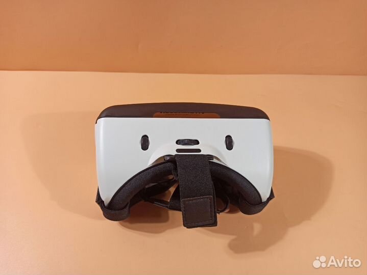 С дефектом 835434 Очки виртуальной реальности