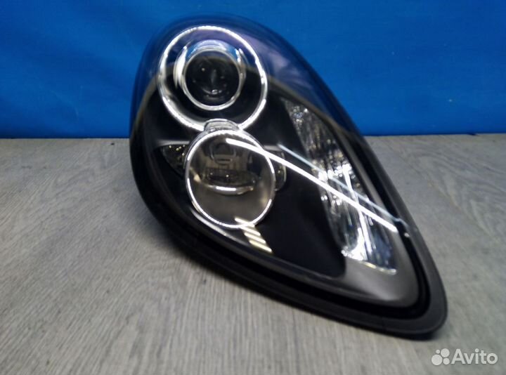 Фара правая Porsche Cayman 3 981С 2012-2016