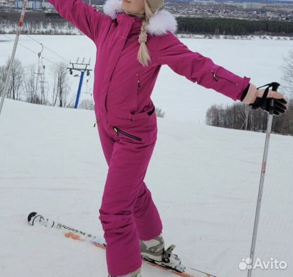 Горнолыжный комбинезон женский