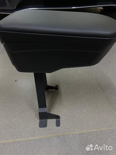 Подлокотник на гранту