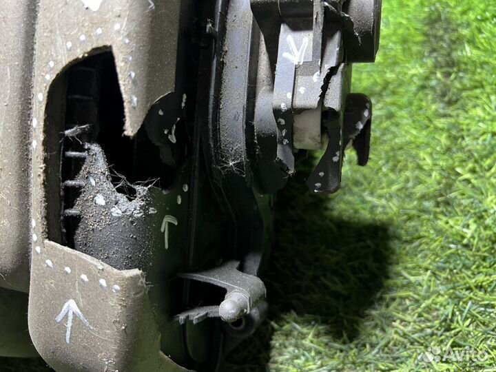 Коллектор впускной Audi A6 C6