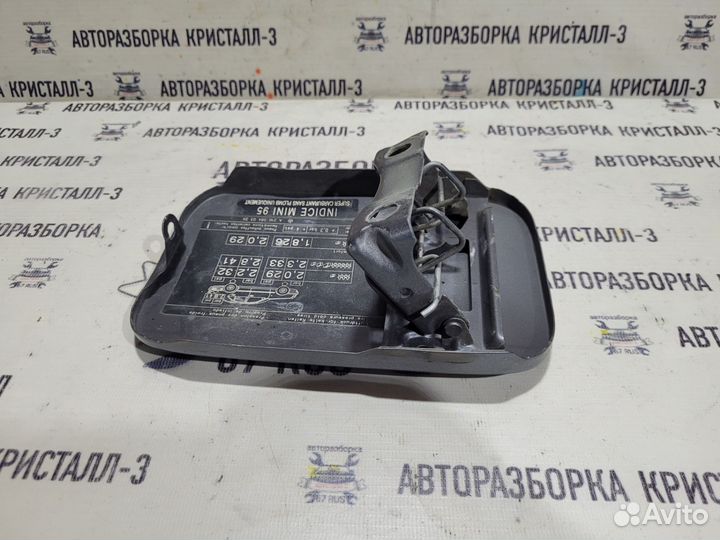 Лючок топливного бака mercedes w210