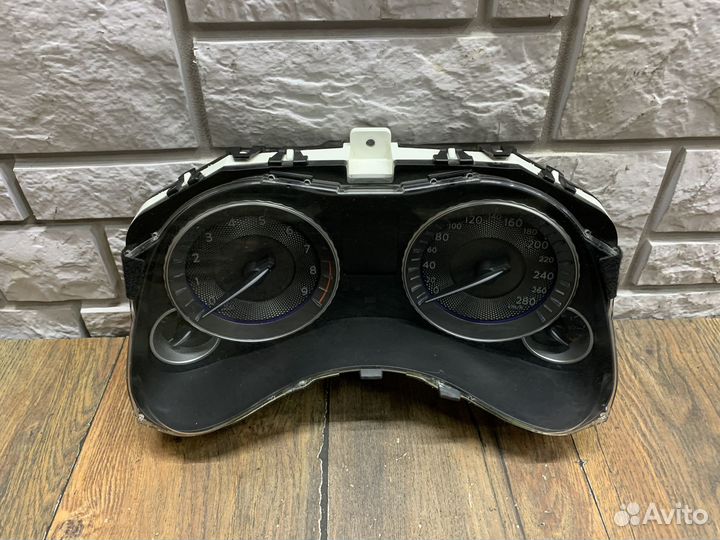 Infiniti M25/Q70 (Y51) Панель приборов