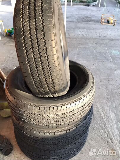 Bridgestone 613V 4/5 R17