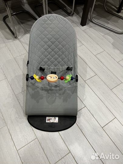 Шезлонг детский