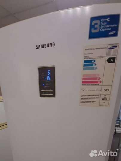 Холодильник Samsung No Frost