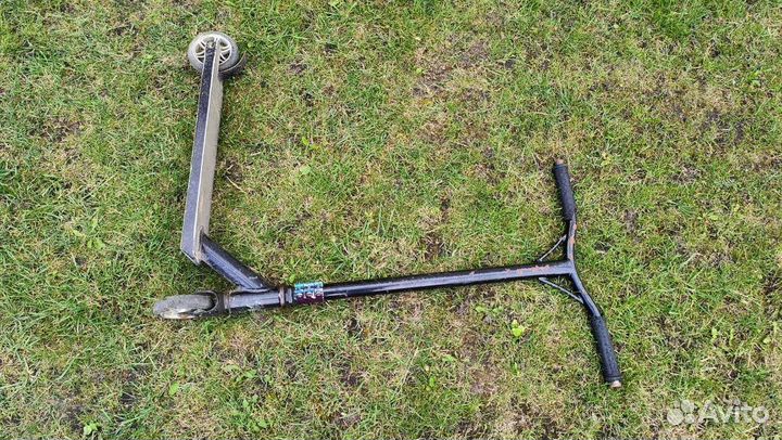 Трюковой самокат