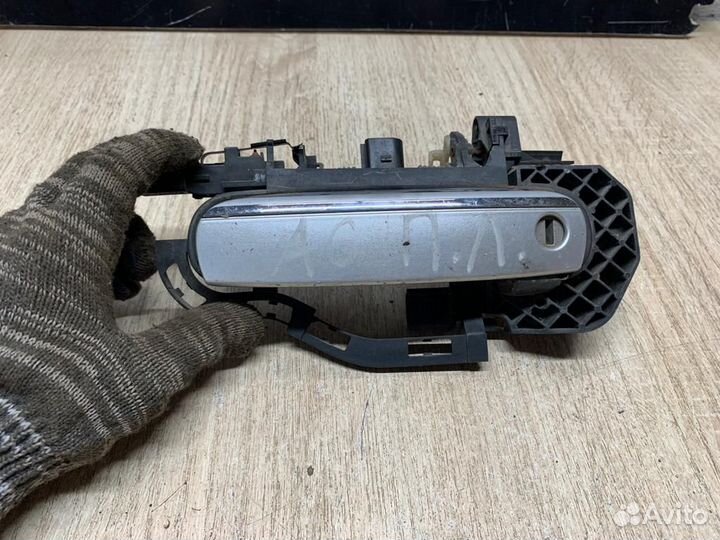 Передняя Левая Наружняя Ручка Audi A6 C6