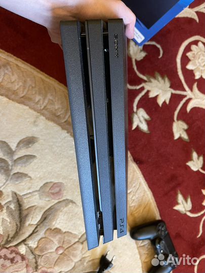 Playstation 4 Pro CUH-7208B