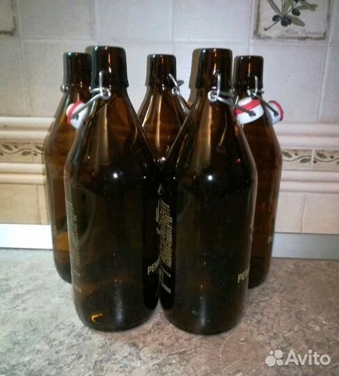 Бутылки с бугельной пробкой 0,75л, 1л