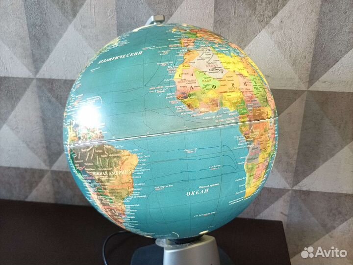 Глобус с подсветкой