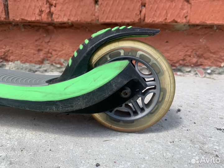 Самокат детский двухколесный бу Globber flow