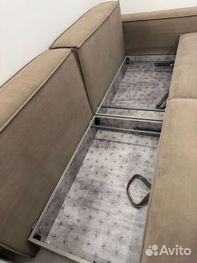 Модульный диван