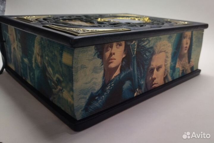 Ведьмак в кожаном переплёте. Подарочная книга