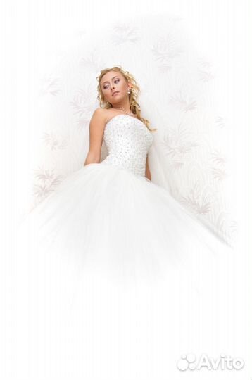 Свадебный фотограф. Профессиональный фотограф