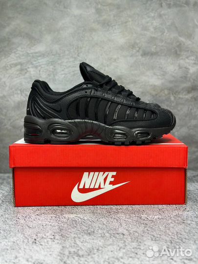 Стильные кроссовки Nike air max Tailwind