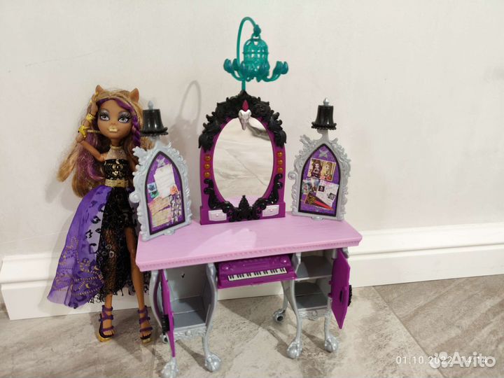 Туалетный столик