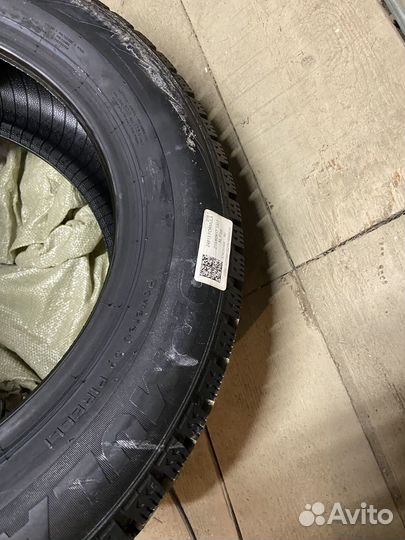 Formula Ice 215/60 R17