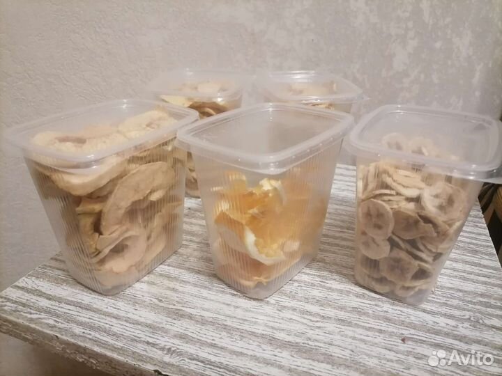 Сушёные фрукты (яблоки, апельсины, бананы)