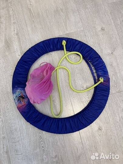 Гимнастический обруч, мяч