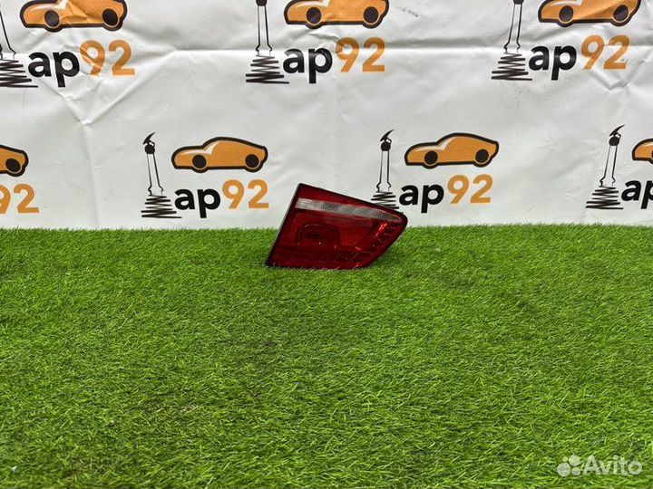 Стоп-сигнал левый Volkswagen Passat B7 cdaa 2013