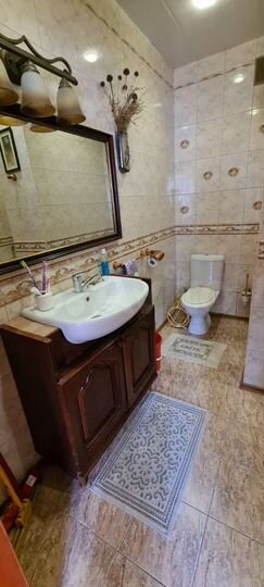 Коттедж 235 м² на участке 4 сот.