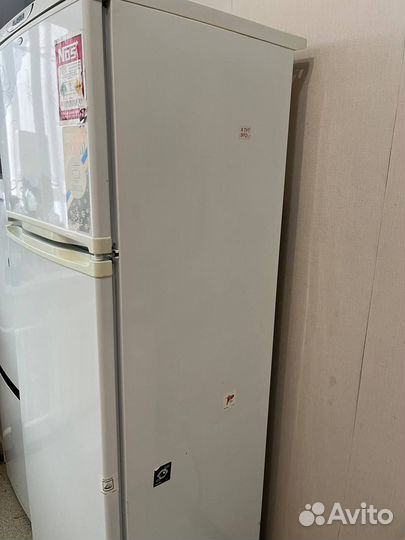 Холодильник бу Alaska