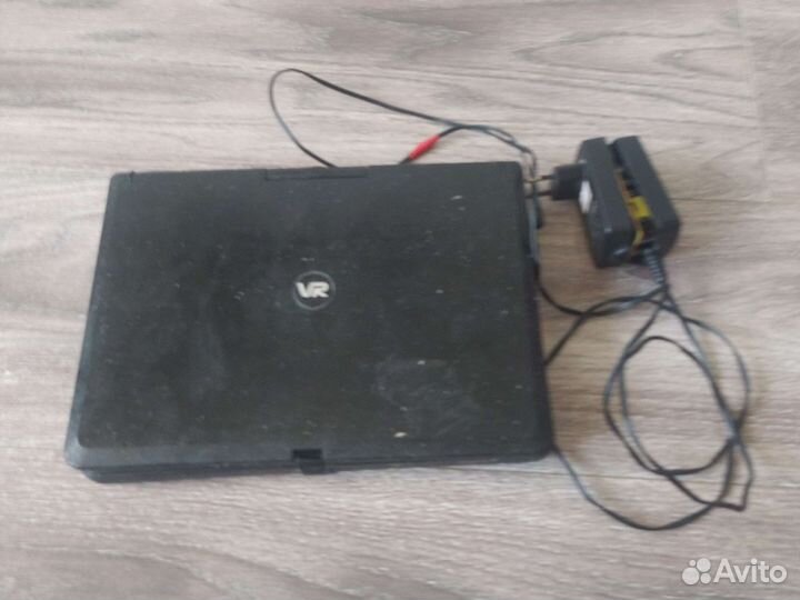 Портативный dvd плеер с экраном нерабочий