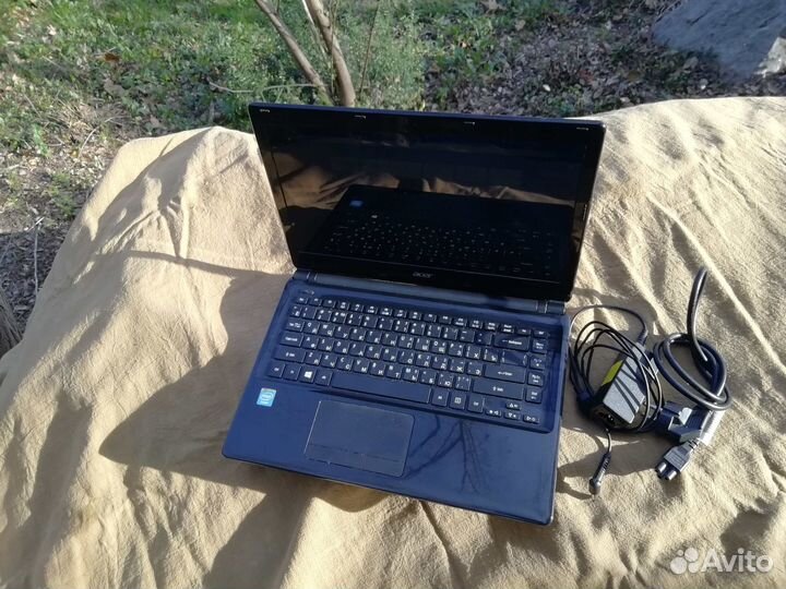 Ноутбук Acer Aspire E1-410