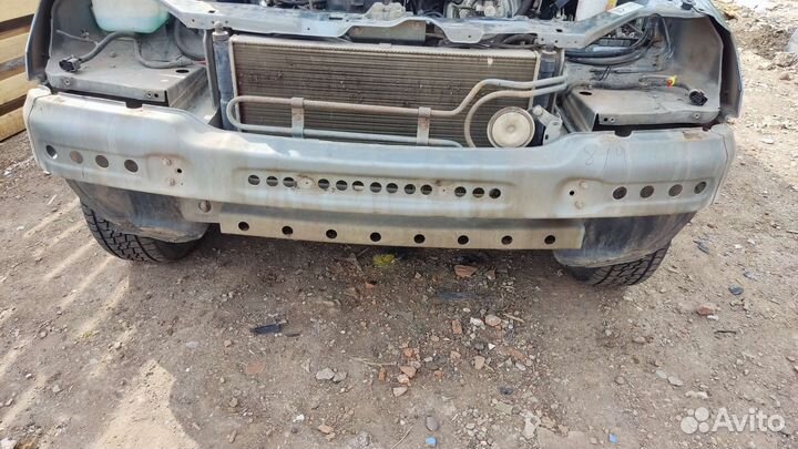 Усилитель переднего бампера Шевроле Нива