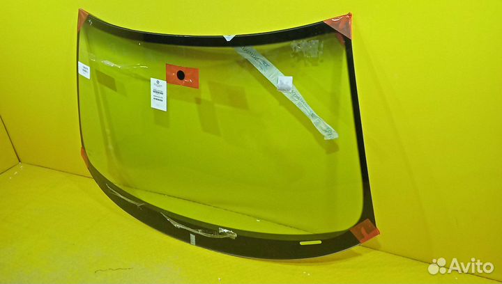 Стекло лобовое (ветровое) A3 (8P) 8580agsgyvw